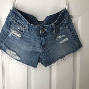 American eagle shorts🌻